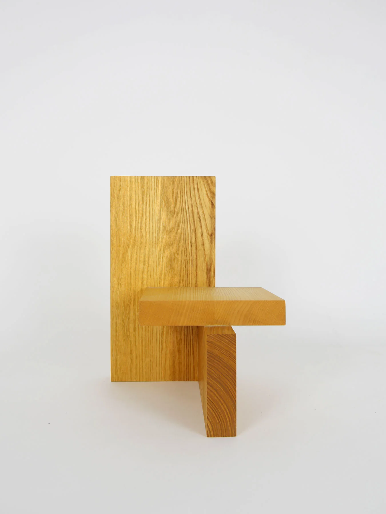 AKO 040 — OAK XYZ STAND BY JTA